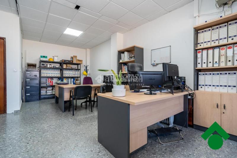 Foto fea99361-9efd-4d60-8fbb-2f40adf7353b. Local comercial a Santa Fe