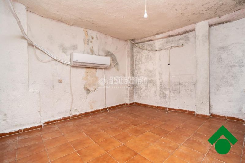 Foto 89da0363-253a-403c-b207-4ff0dd5a5171. Casa aparellada a Santa Fe