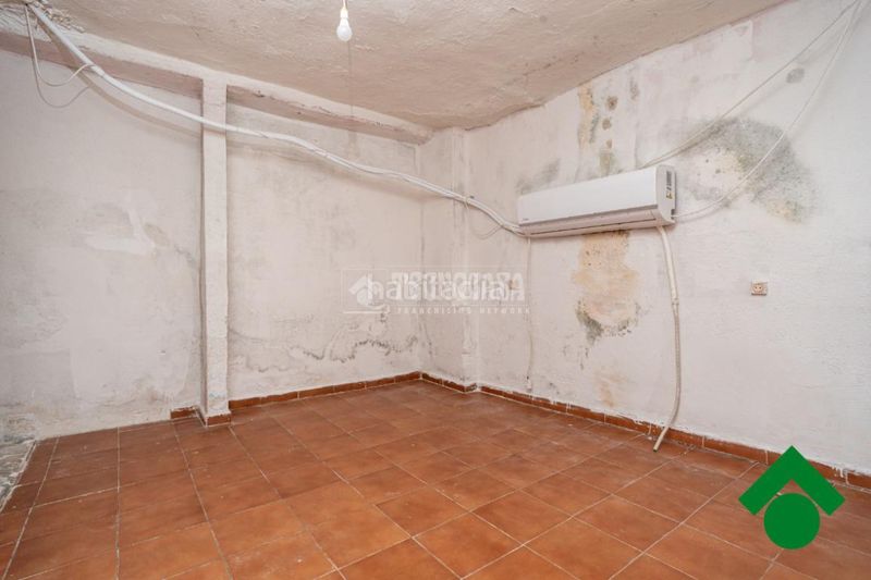 Foto aa2d96d3-4843-46d2-8ec7-7e0be1ab1331. Casa aparellada a Santa Fe