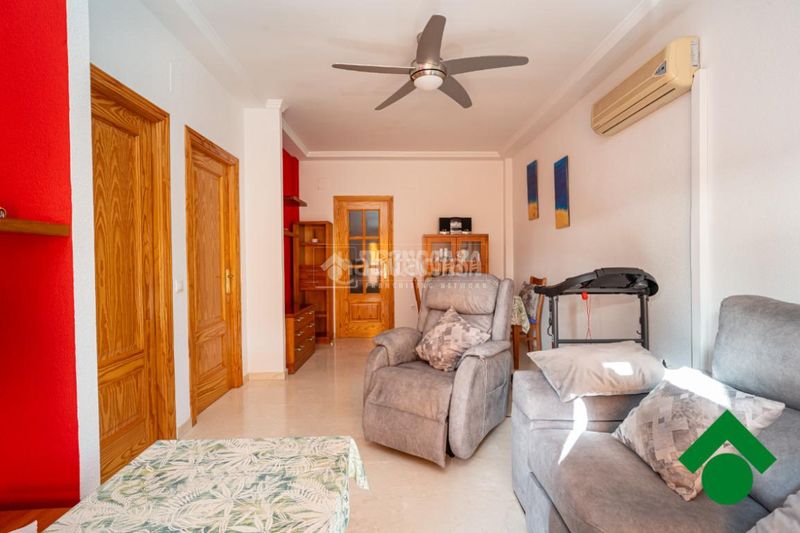 Foto 0532a2f7-bbb9-48c2-af35-f11dc19fdb75. Piso  en venta en Santa Fe