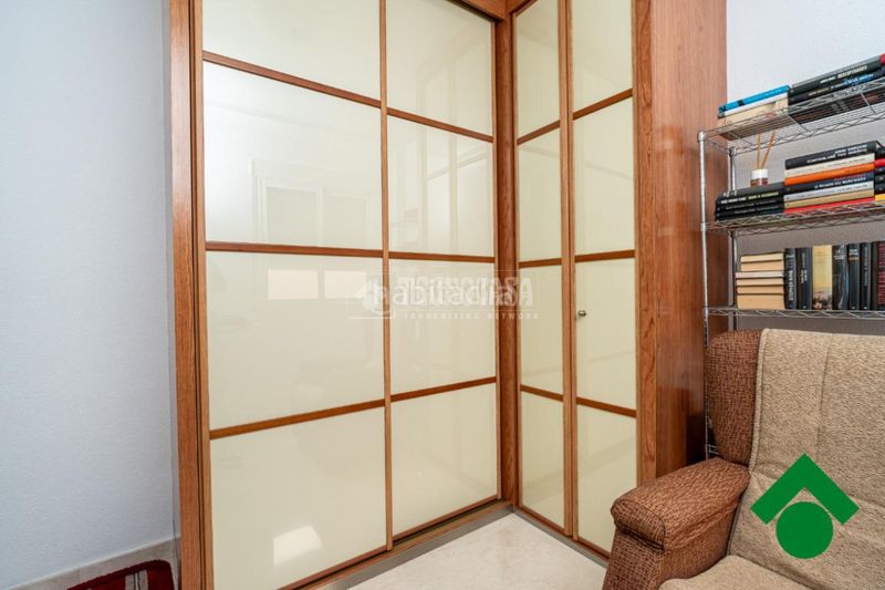Foto d9cfd621-cf1a-4ac4-8a18-c2498db3ee5f. Piso  en venta en Santa Fe