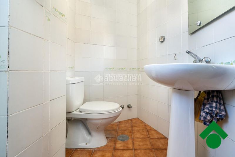 Foto 4a77ffee-2df7-4cae-9481-d6ecc15d16ed. Casa aparellada a Santa Fe