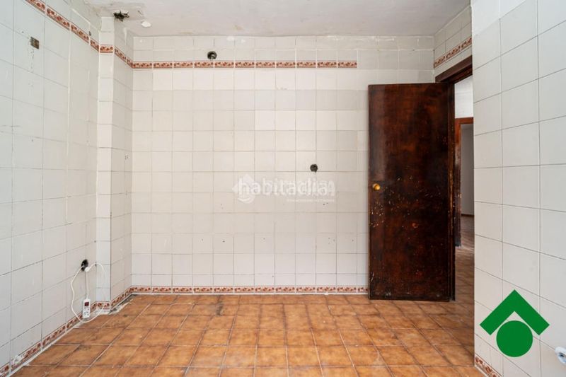 Foto cd93f003-5f65-4b66-a7eb-d73018b8c1cd. Casa aparellada a Santa Fe