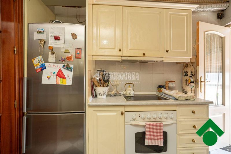 Foto cb2642a4-1d7d-4e3f-b59c-de05da97eb23. Pis a Santa Fe