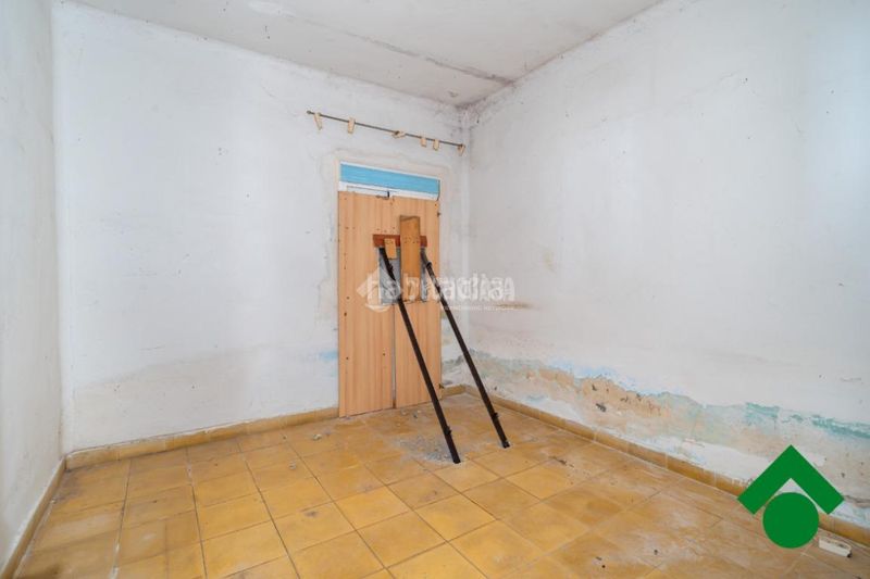 Foto cc8b31be-2d76-49ca-8b8c-584200227096. Casa aparellada a Santa Fe