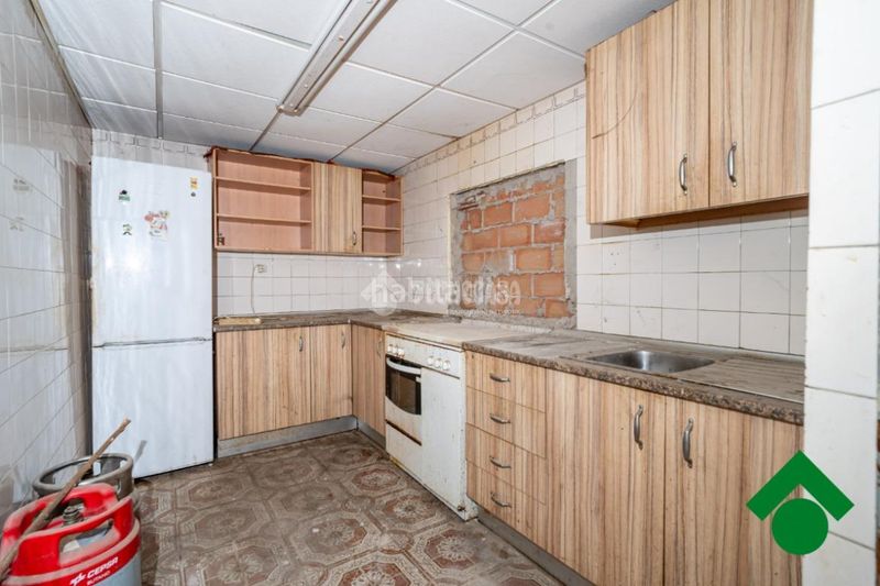 Foto df0724f5-55e2-4aef-8af1-0240d8cb57f3. Casa aparellada a Santa Fe