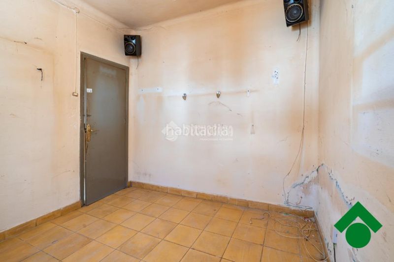 Foto f04a03a0-6544-4478-b573-34af6bb9f429. Casa aparellada a Santa Fe