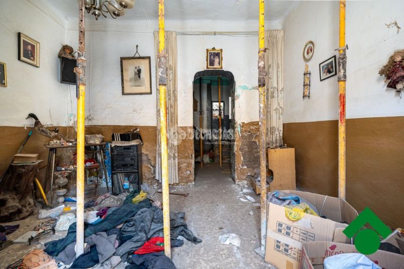 Foto 8dd77231-a6ac-4429-a010-6d2e1633c0d5. Casa aparellada a Santa Fe