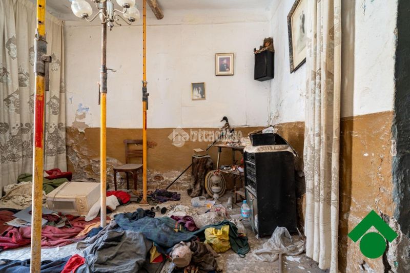Foto a54a4367-4d13-457f-a96c-7794cdf4710d. Casa aparellada a Santa Fe