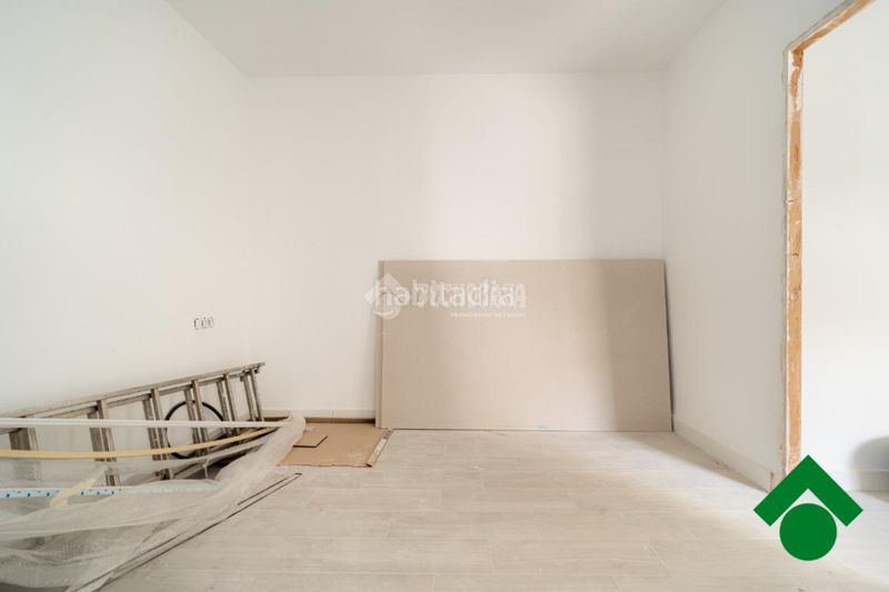 Foto 4a87763e-a18d-404e-9f62-8c501a867273. Casa aparellada a Santa Fe