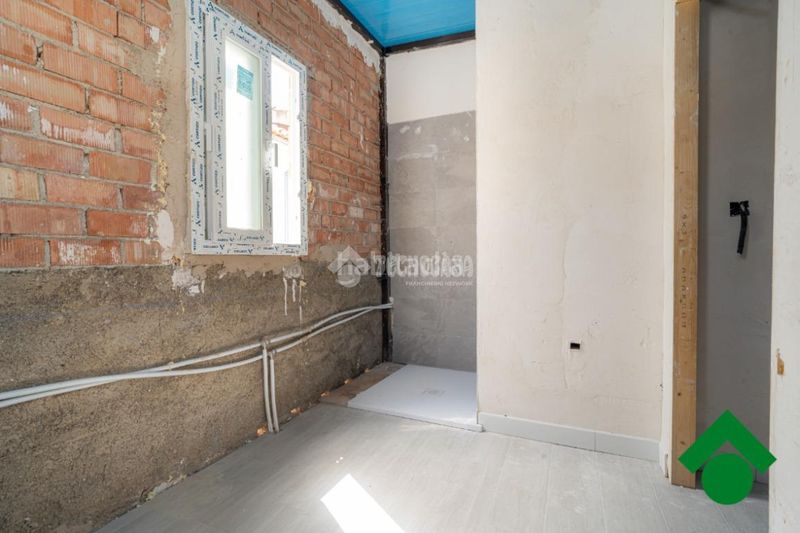 Foto 55bf5886-b443-462b-96aa-c763e9f07119. Casa aparellada a Santa Fe