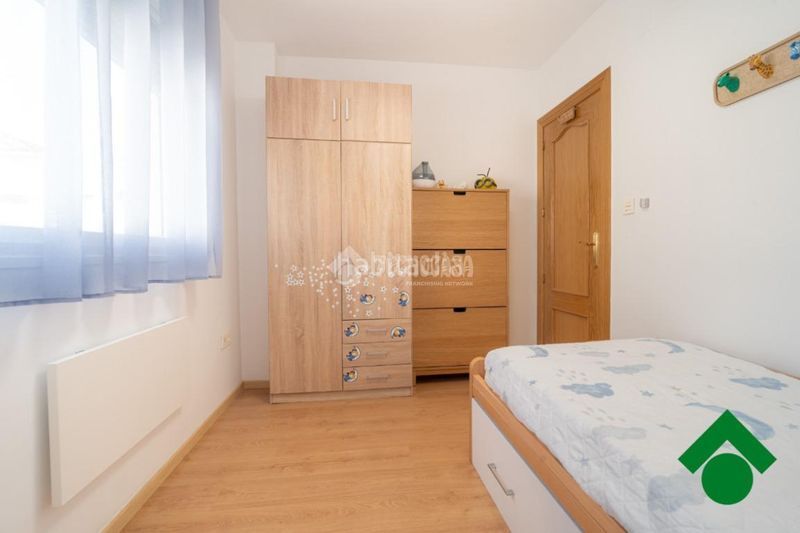 Foto a865dbc6-4584-4bf8-93c9-aadc5eeebbe7. Pis amb aparcament a Híjar Gabias (Las)
