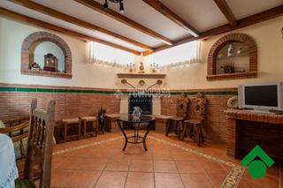 Casa pareada en Bobadilla. Casa en venta en granada