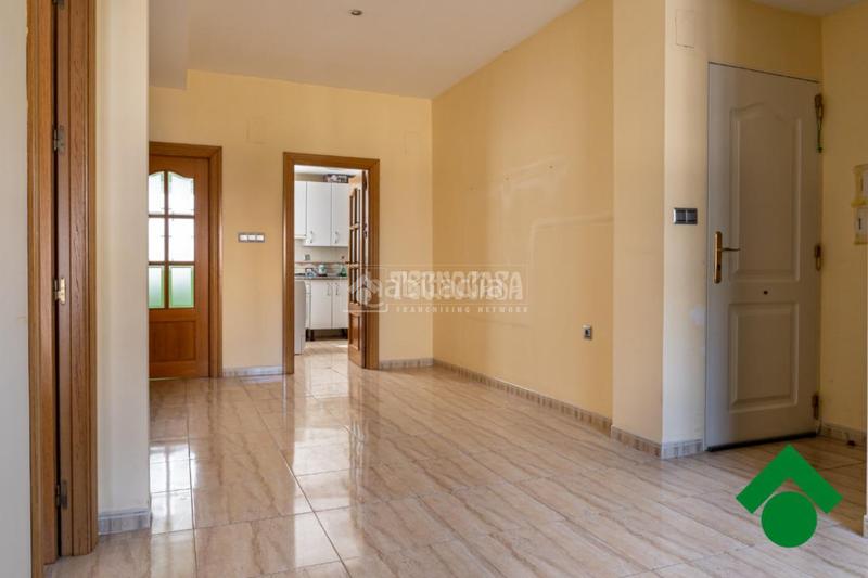 Foto 48bf2d89-bb3e-47c7-88b3-125f08991148. Piso  en venta en Santa Fe