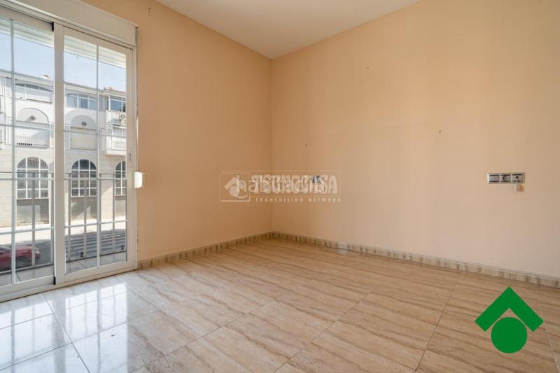 Foto a995c982-89bb-40b1-af86-fd1d6417704f. Piso  en venta en Santa Fe