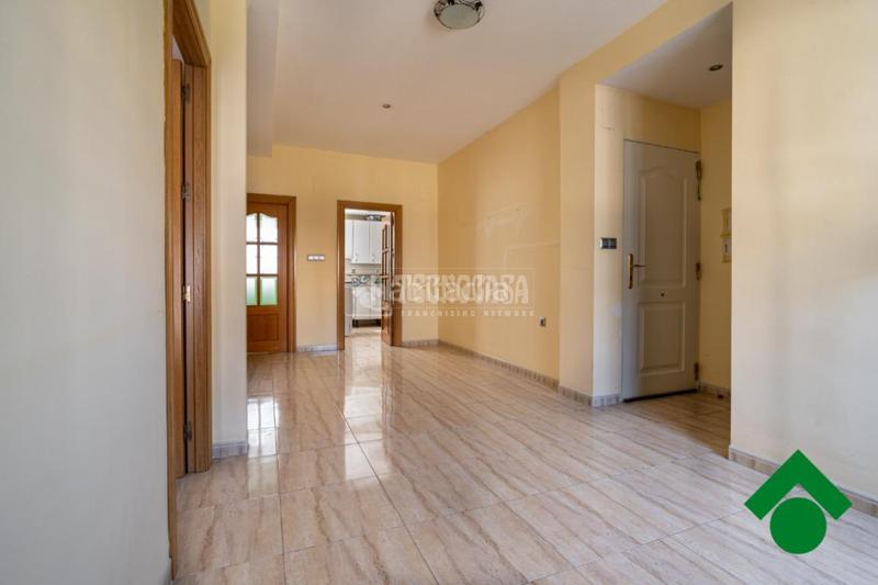 Foto f7098c21-5383-4353-aa5d-f4c112e82867. Piso  en venta en Santa Fe