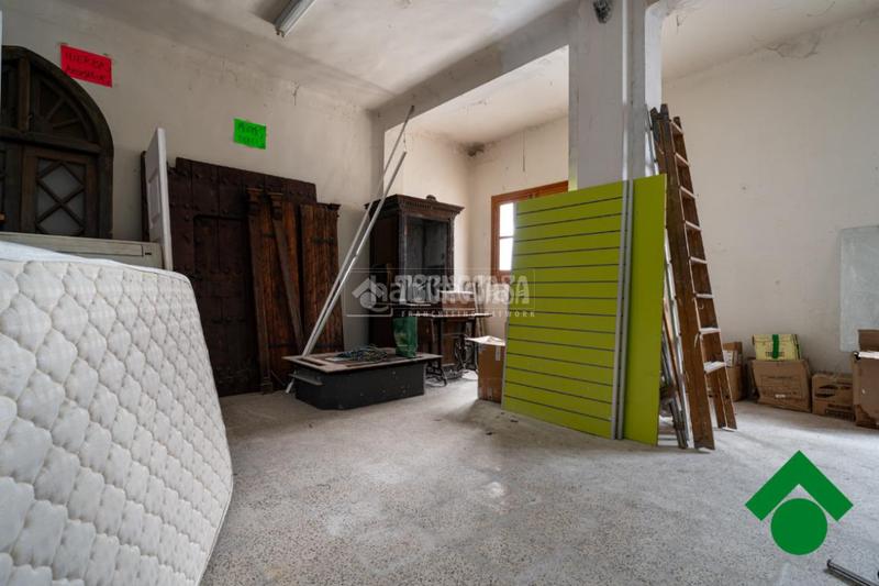 Foto 99aac0b4-8671-4bd9-9f4c-e53d7845d365. Local comercial a Santa Fe