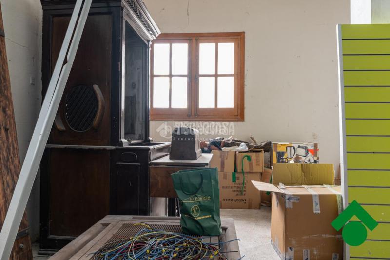 Foto da3a6ee4-1c3b-4602-b673-f662f00d7a38. Local comercial a Santa Fe
