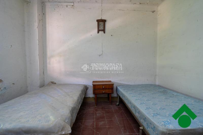 Foto 3ad99c74-8444-4dff-88ba-0e25e5d9b0e6. Masía casa rural en venta en santa fe en Fuente Vaqueros