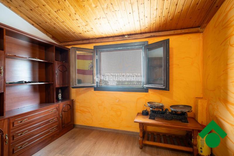 Foto ed120749-d914-456a-8a52-5a97cb7f8f18. Casa pareada casa en venta en Santa Fe
