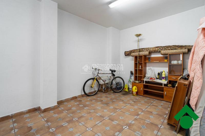 Foto 1990a443-ed64-45a9-9a5c-8d105d358ff0. Local commercial dans Santa Fe