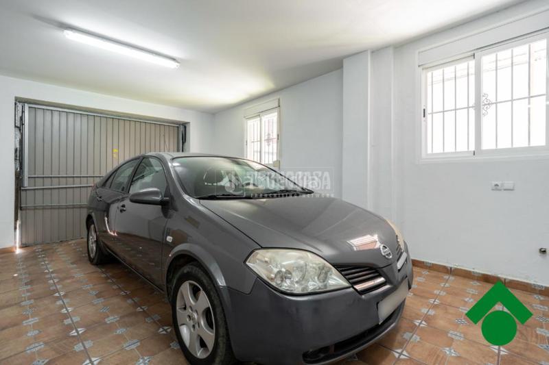 Foto d4aff9c4-7c16-4d1b-9d26-3053f4801a9b. Local commercial dans Santa Fe