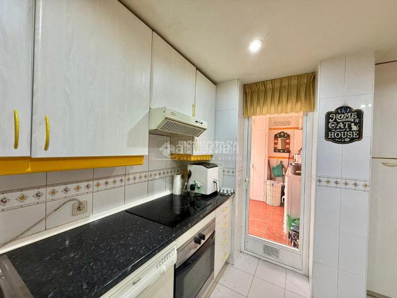 Foto 3e4d44bf-6c5c-4034-b680-af074857a1cb. Piso  en venta en La Espinilla-Parque Blanco Coslada