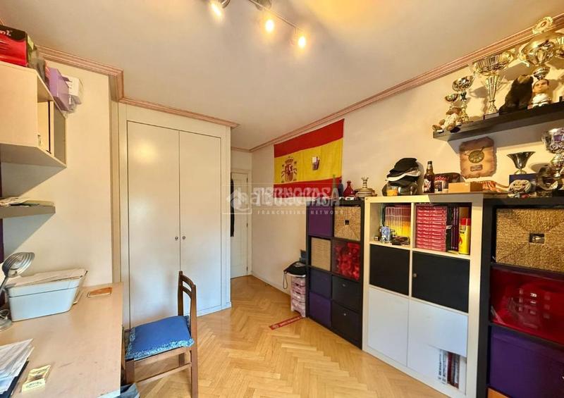 Foto e2d5b076-a888-49b5-bb9f-289ed799304d. Piso  en venta en La Espinilla-Parque Blanco Coslada