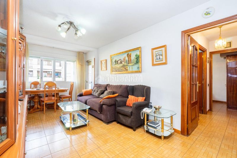 Foto 2e2a80a3-3425-40b0-816b-5837e6a68300. Piso  en venta en Coslada pueblo Coslada