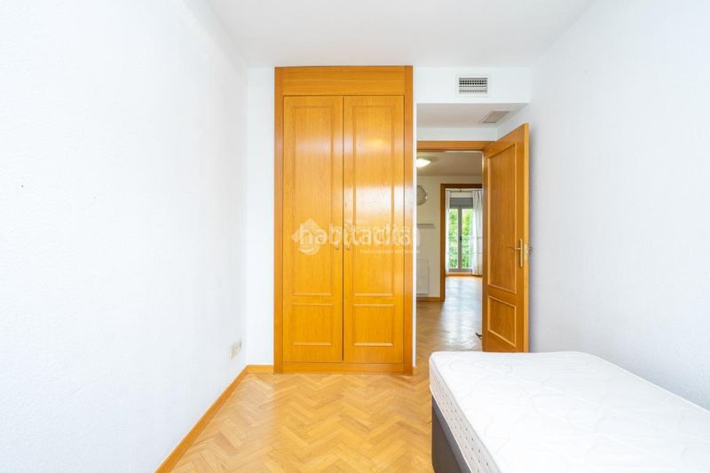 Foto 6d9aa3d1-b892-4383-be66-47953e7c9ace. Pis a Coslada pueblo Coslada