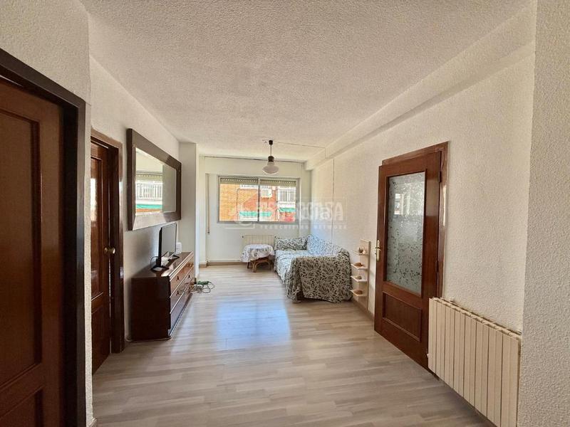 Foto 107ea317-4372-490a-a644-08ac89211ee5. Piso  en venta en Coslada pueblo Coslada