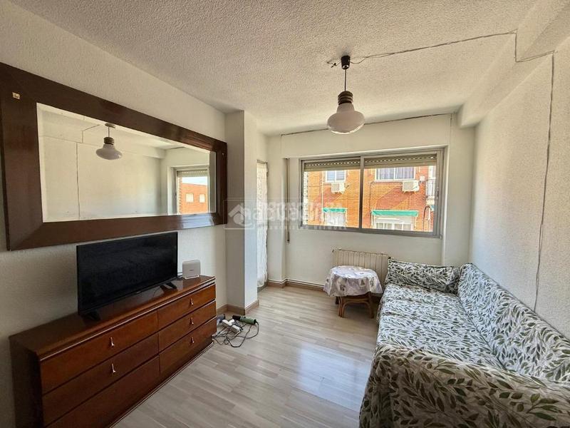 Foto db639ef9-0644-42fa-81ef-7804135a9a9d. Piso  en venta en Coslada pueblo Coslada