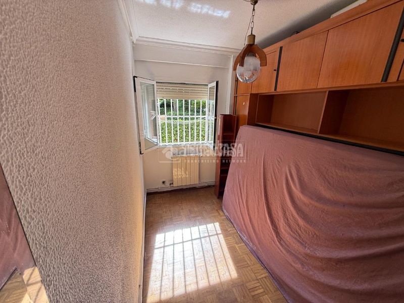 Foto 5cd6ed15-481b-45f7-83c7-573f5fe52055. Piso  en venta en Zofío Madrid