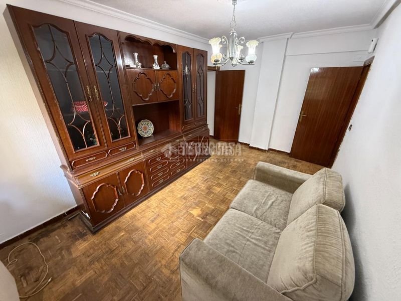 Foto 7410a937-1b0e-499f-8df3-2d9a2c038377. Piso  en venta en Zofío Madrid