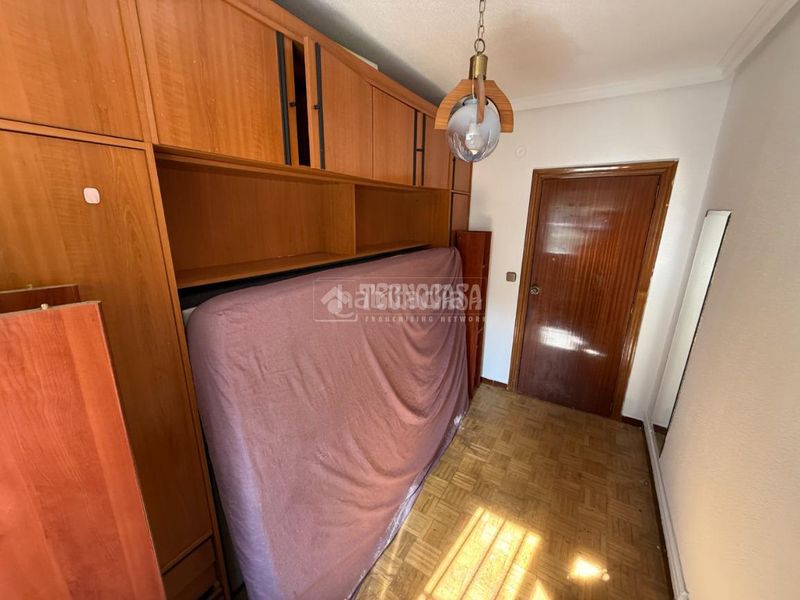Foto dddca4f8-9b33-486e-9f9b-fd1bd1e82a4c. Piso  en venta en Zofío Madrid