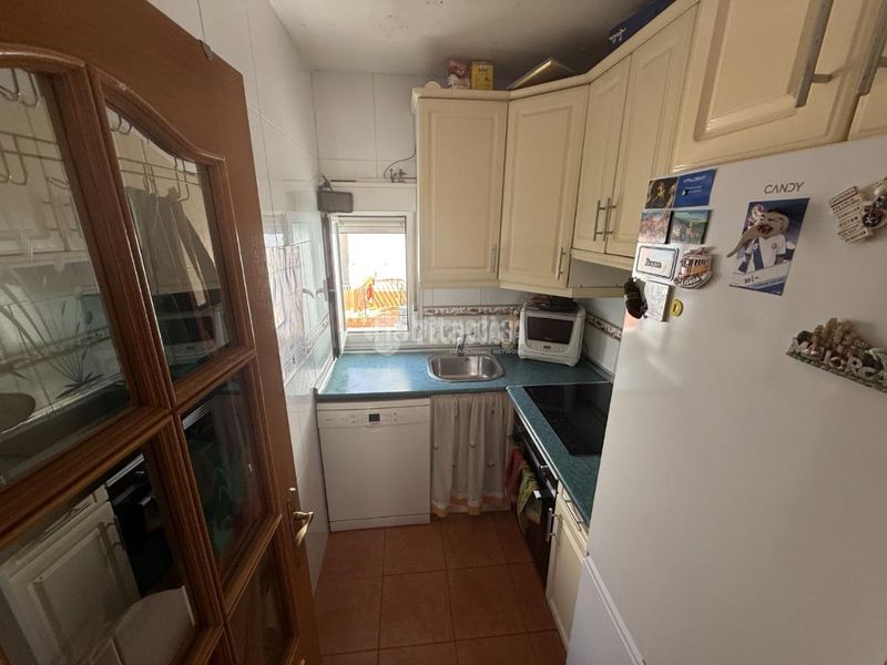 Foto 42228a01-a035-4e62-84b0-e1e120457e34. Piso  en venta en Zofío Madrid
