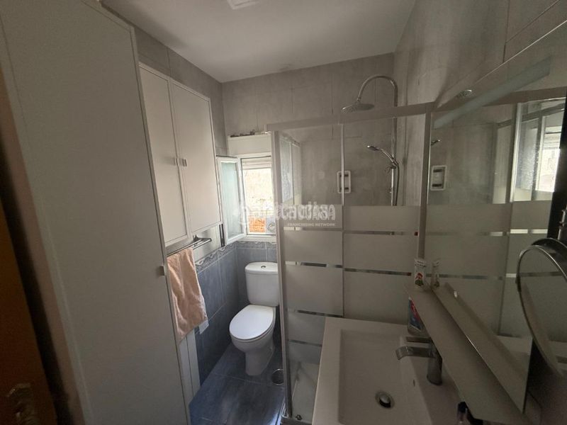 Foto 4a13a82d-cdee-4b41-aef3-8dd50acfa038. Piso  en venta en Zofío Madrid