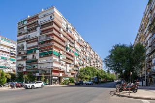 Pis  Av. donostiarra. Piso en venta en madrid