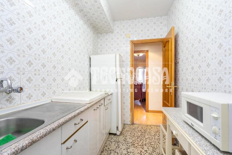 Foto ffb65f34-0ca4-4b83-8e3f-534060401d42. Flat with heating parking in Concepción Madrid