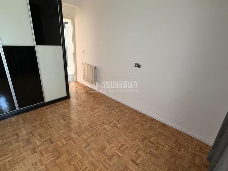 Foto e3c5383c-3807-42da-9567-5d7b56aeecb9. Rent flat with heating in Concepción Madrid