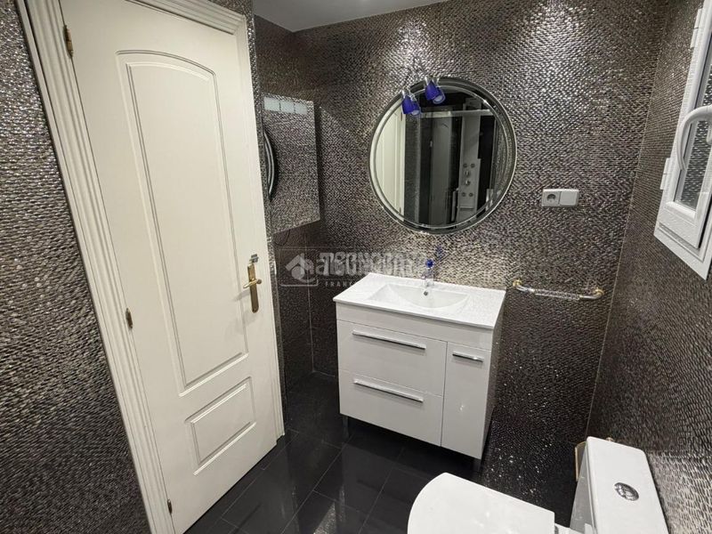 Foto f0511136-7bc0-4b37-9813-a78b1ebda136. Rent flat with heating in Concepción Madrid