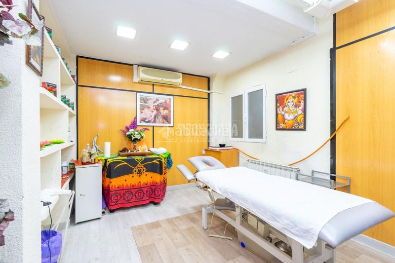Foto 5a1f0d17-ae51-4feb-bbd1-a2854c99f523. Local comercial a Concepción Madrid
