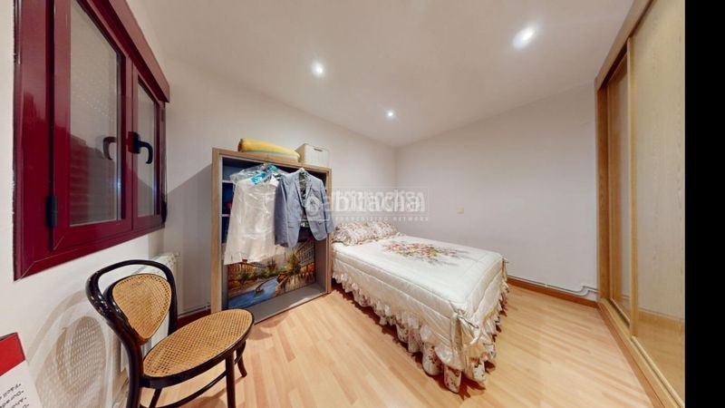 Foto 8486d482-ba6f-49f1-8343-d2c4a3ddf4e9. Pis a Horche