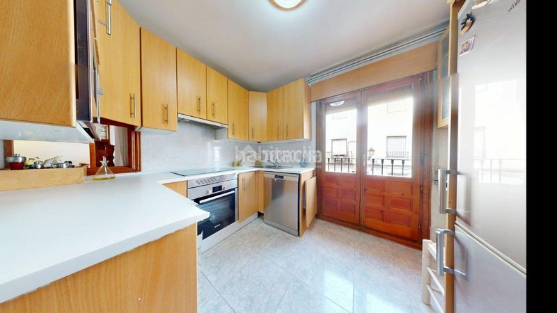 Foto 064b5242-f431-42c9-b001-1d6517d93fec. Casa aparellada amb calefacció aparcament a Horche