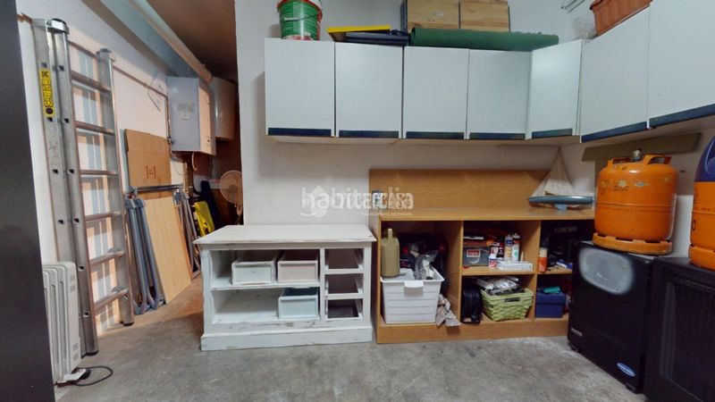 Foto 7e72dc64-c432-43e5-b449-b83d05fe27a9. Casa aparellada amb calefacció aparcament a Horche