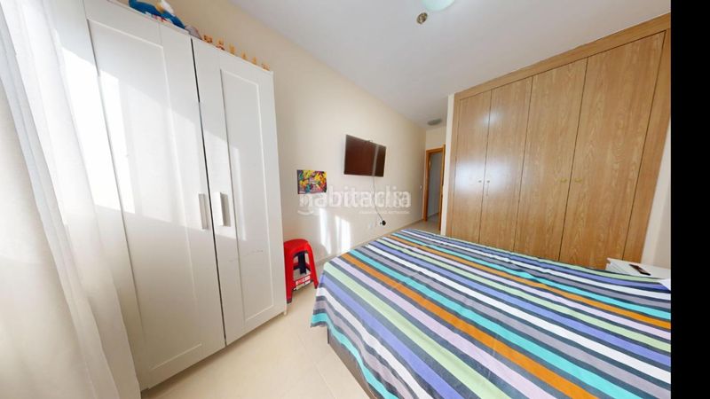 Foto cf931c05-2da2-41fc-b4bf-dbeba5f4a24e. Casa aparellada a Yebes - pueblo Yebes