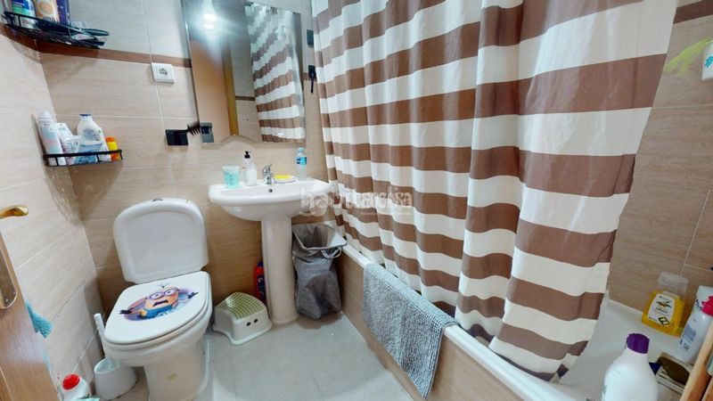 Foto db167d8a-2f2a-4f05-b76a-6c4d411ad3f6. Casa aparellada a Yebes - pueblo Yebes