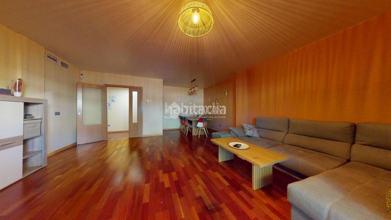 Foto 057adfb0-f74b-4a04-8160-e1f10fe9ce51. Pis a Yebes - valdeluz Yebes