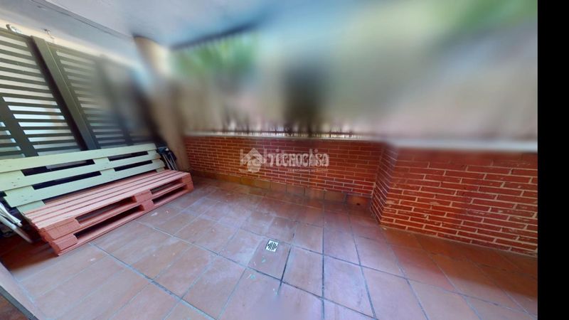 Foto a8e2d76e-c3a5-47ea-bfa2-91d8e992d619. Pis a Yebes - valdeluz Yebes
