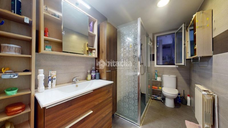 Foto f49de1e0-58d6-43ff-a536-ec8c5aa2433a. Piso  en venta en Horche